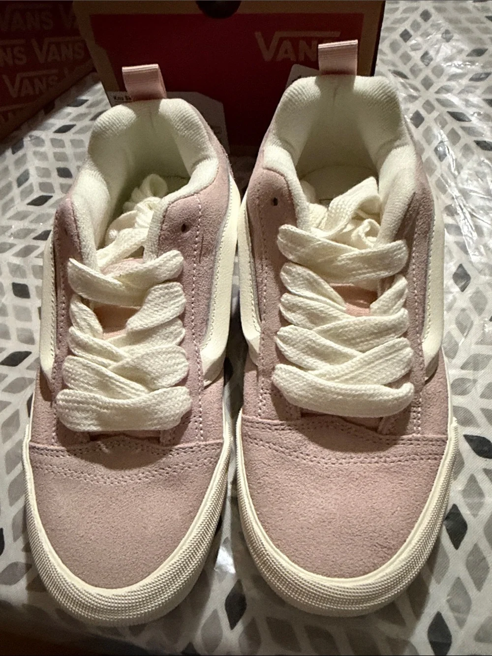 Vans Kids Old Skool Sneakers in Light Pink and White